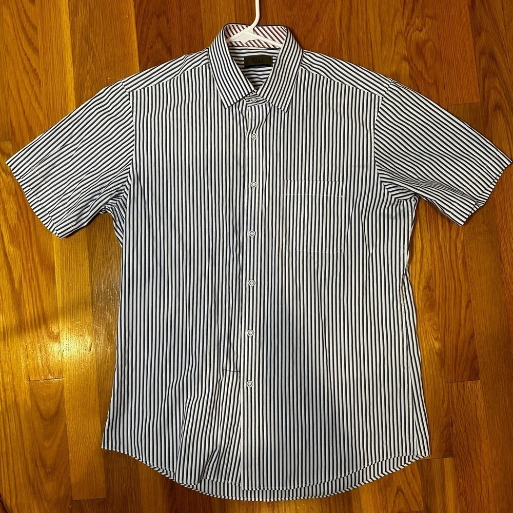 Elle Men Vertical Stripe Button Up Short Sleeve Shirt Size Medium